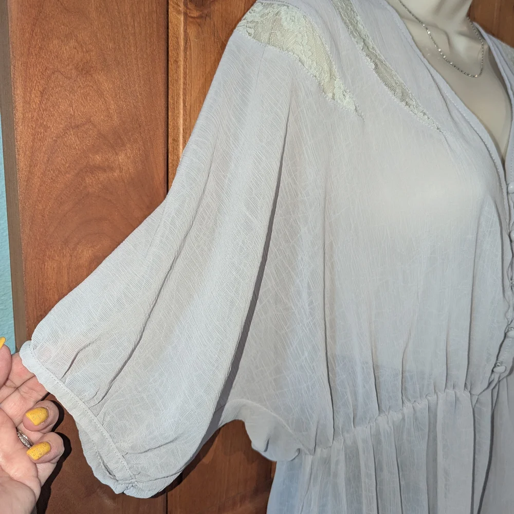 Blue‎ Bird Gray Puff Sleeve Blouse Relaxed Fit